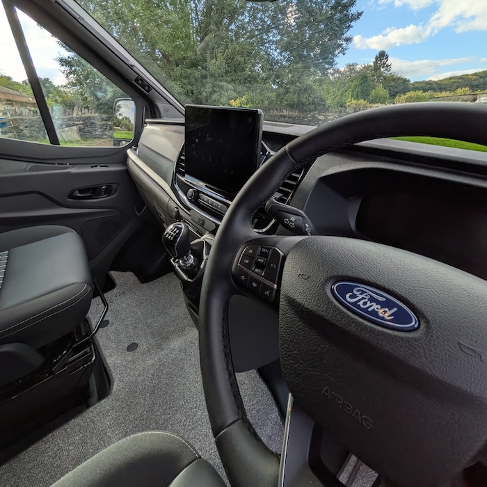 Equinox Cab Square